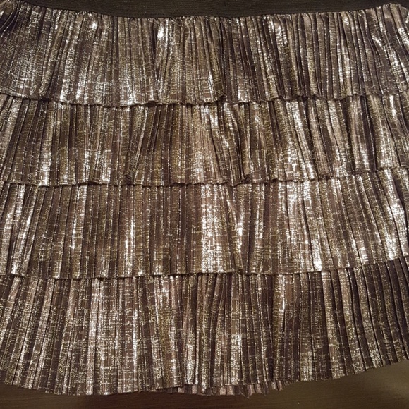 Brilliant Shiny Mini Party Skirt ⭐️ - Picture 3 of 3